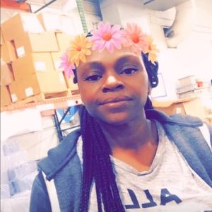 Meet your Posher, Pamala